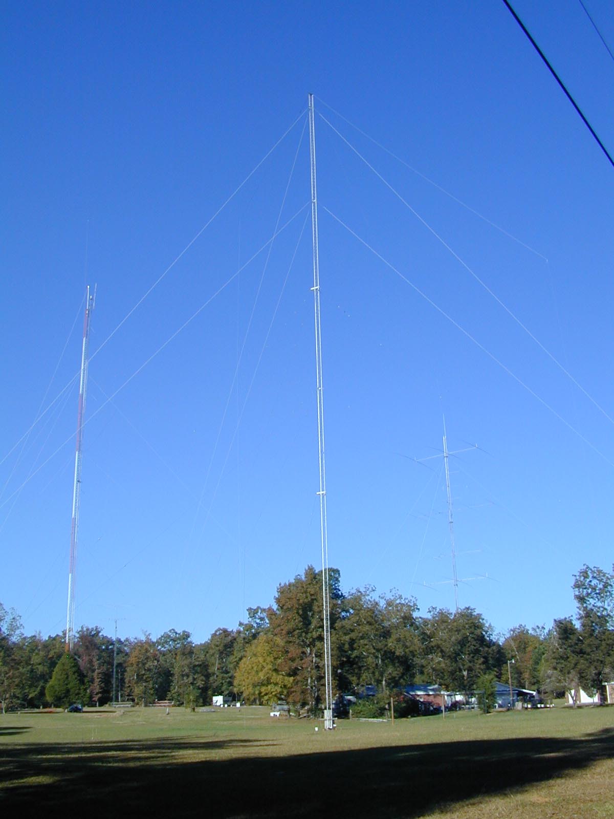 W8JI antennas 45G insulated base rohn tower